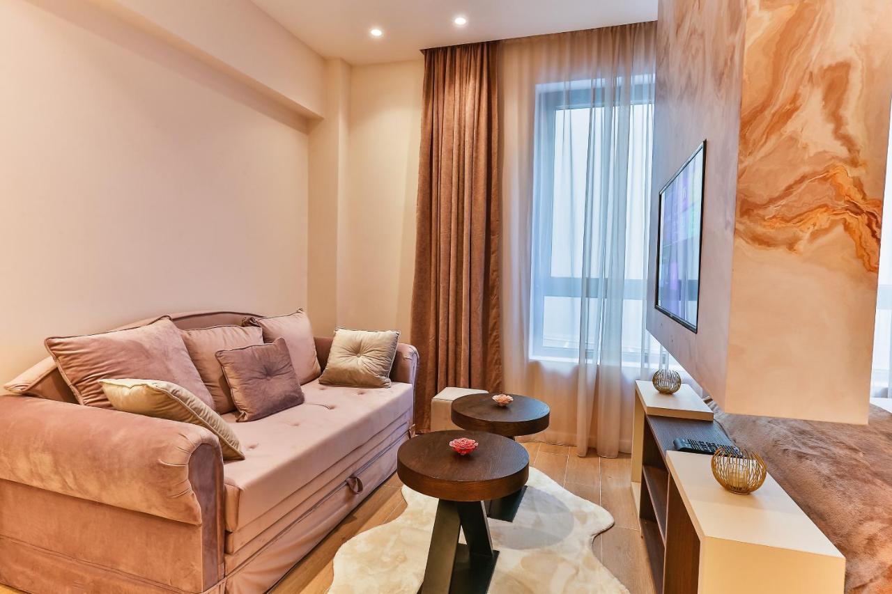 La Fiaba Rafailovici Apartment Екстериор снимка